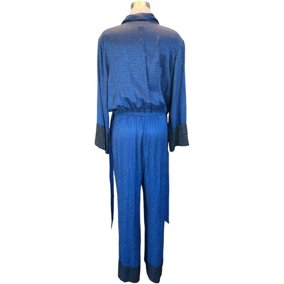 NWOT Amazing Victoria’s Secret Blue Black Satin Embossed Lounge Jumpsuit  Large - Picture 6 of 16